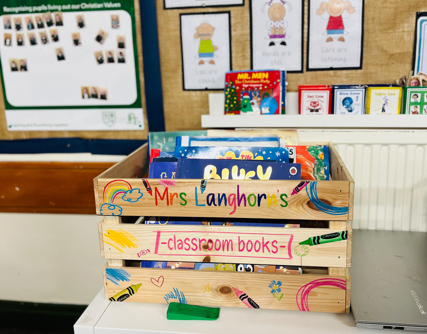 Crayon school box