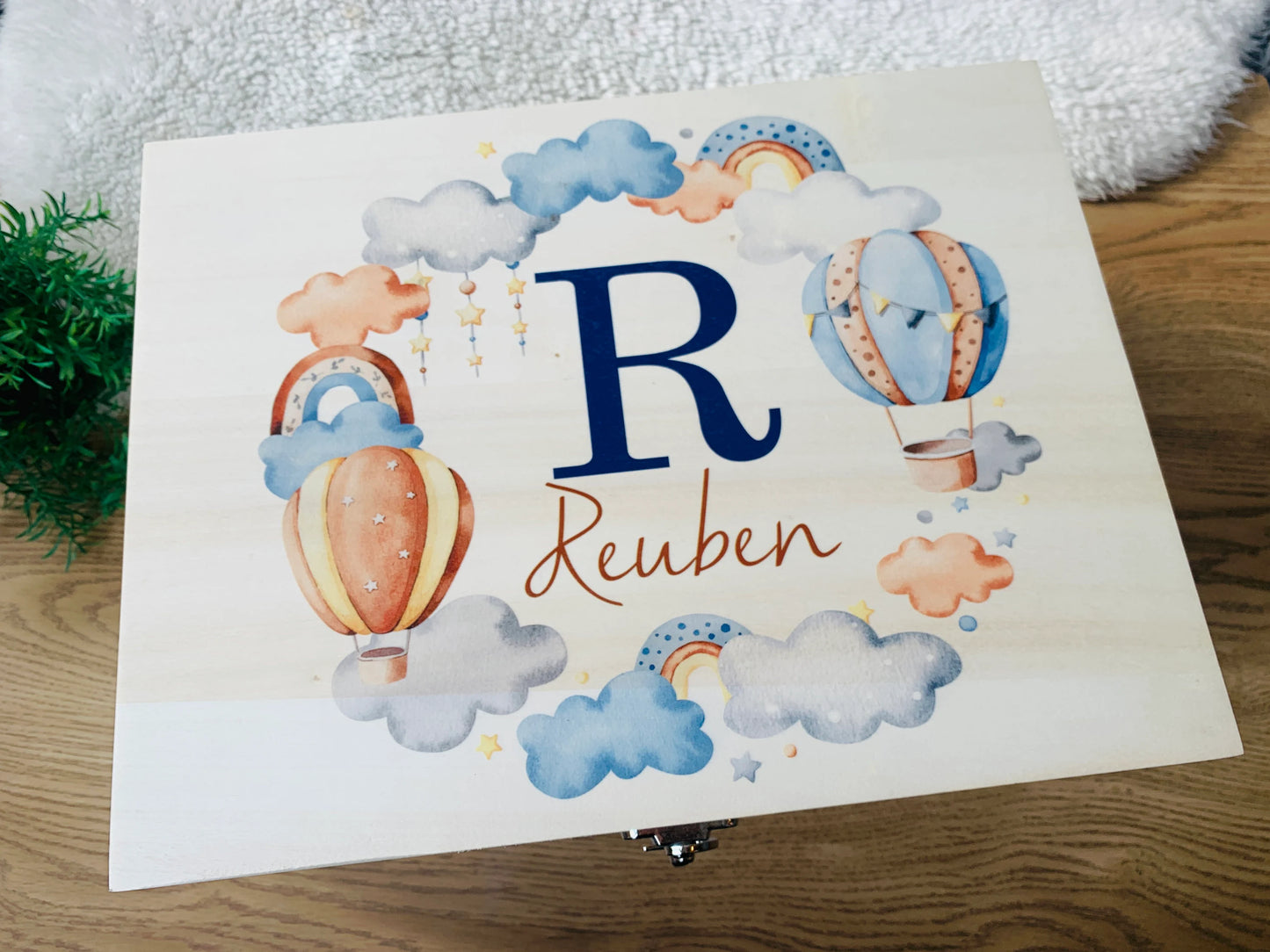 Hot air balloon wreath keepsake box