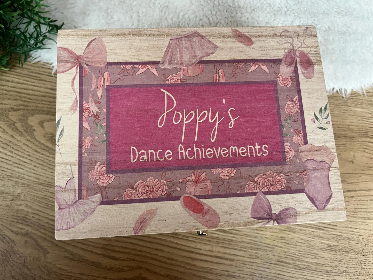 Dancing achievements memory box