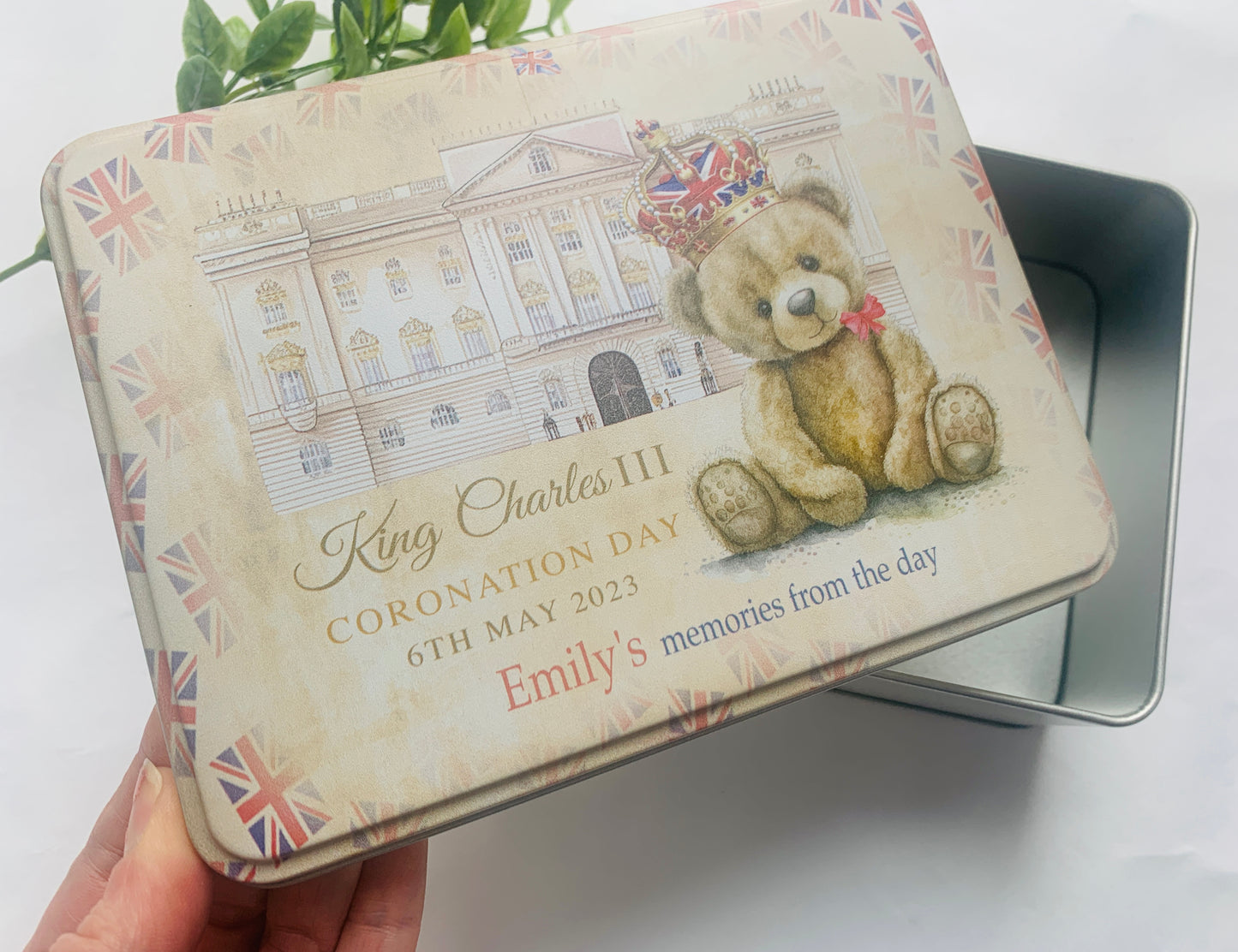 Kings Charles III coronation keepsake tin