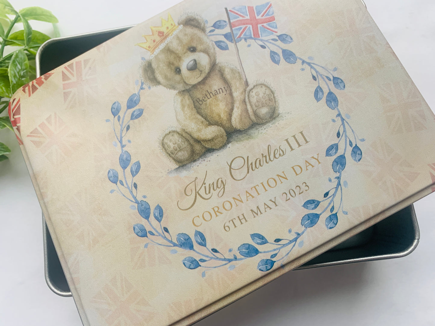 Kings Charles III coronation keepsake tins