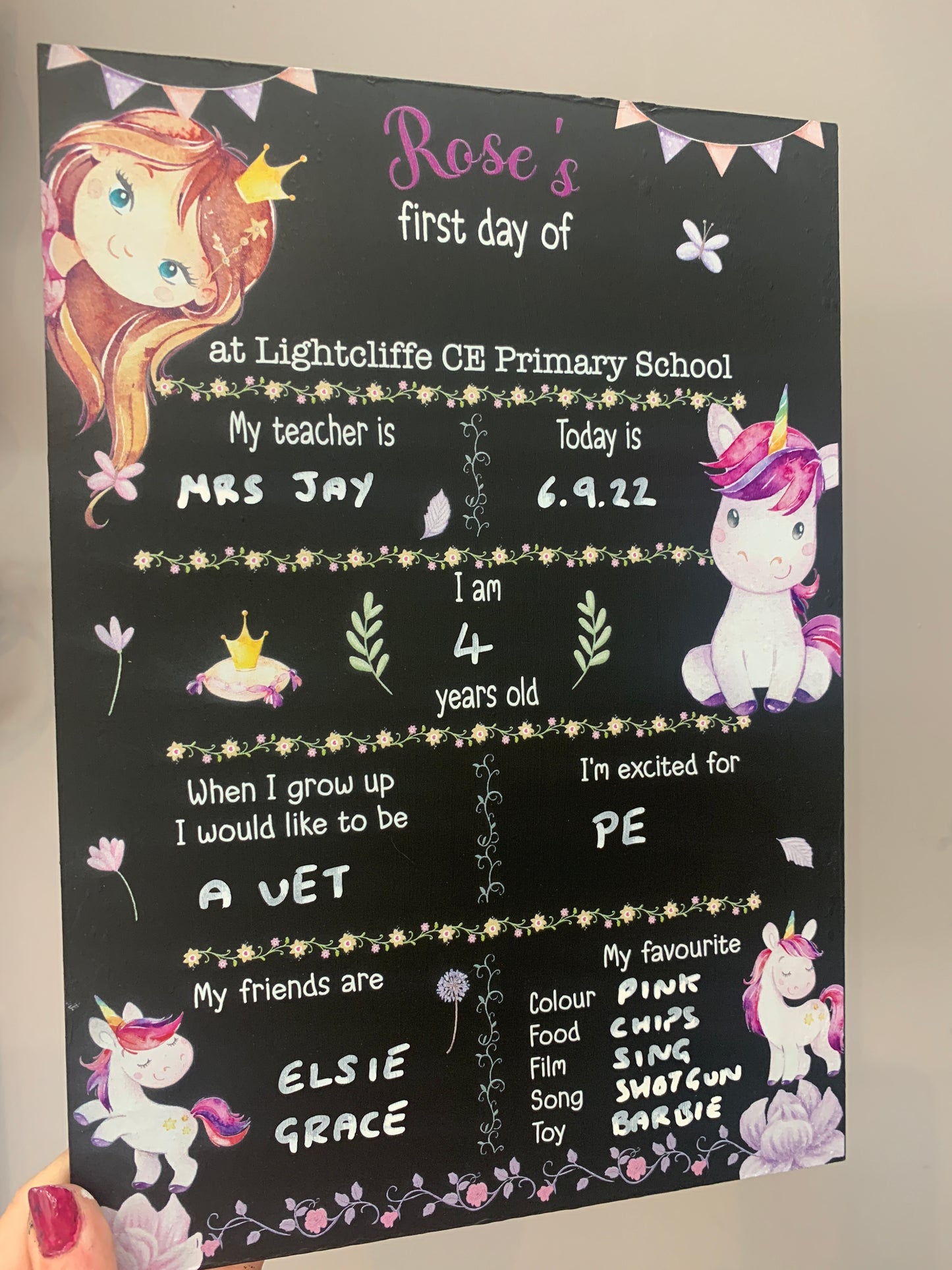 Unicorns First AND last day of school sign