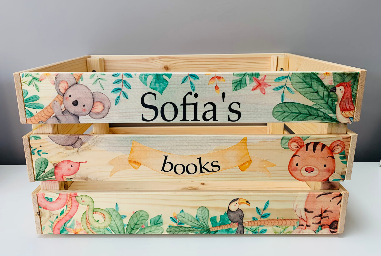 Jungle animal wooden book crate