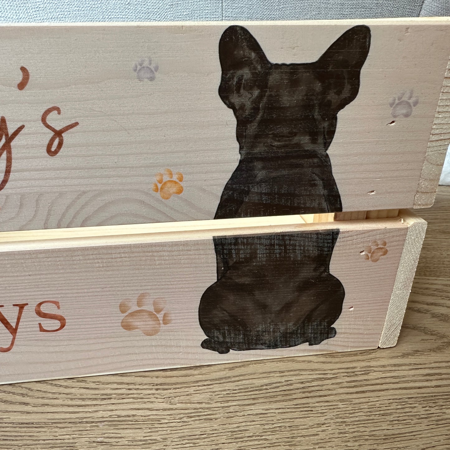 Dog crate