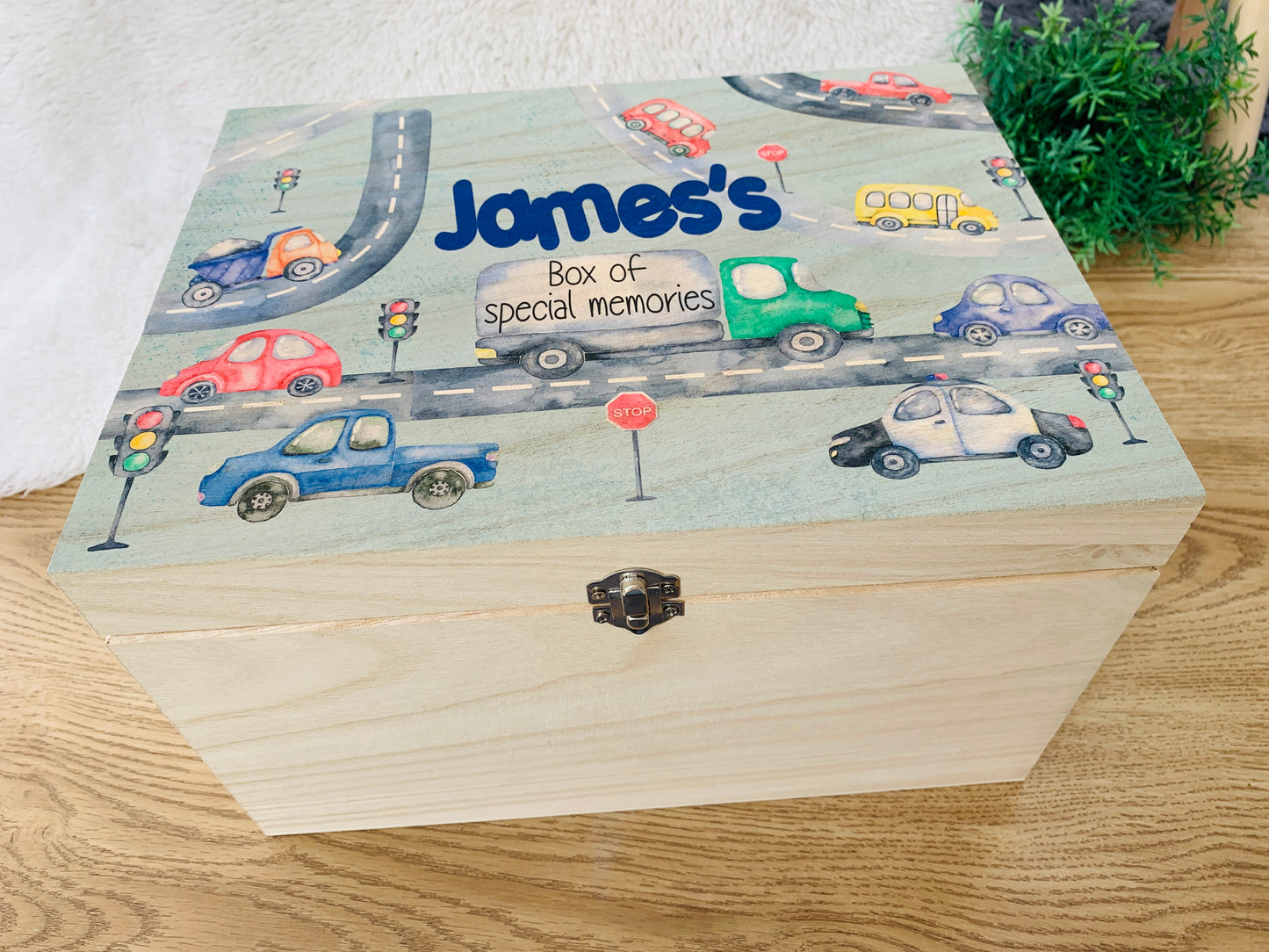 Vehicle keepsake box