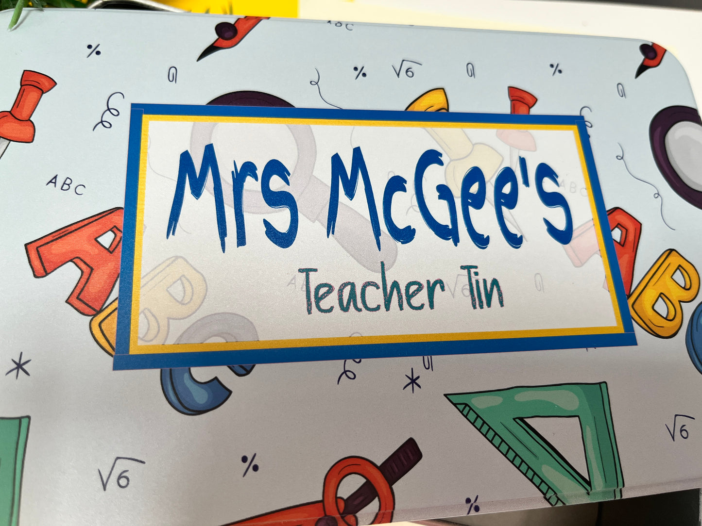 Stationary teacher tin