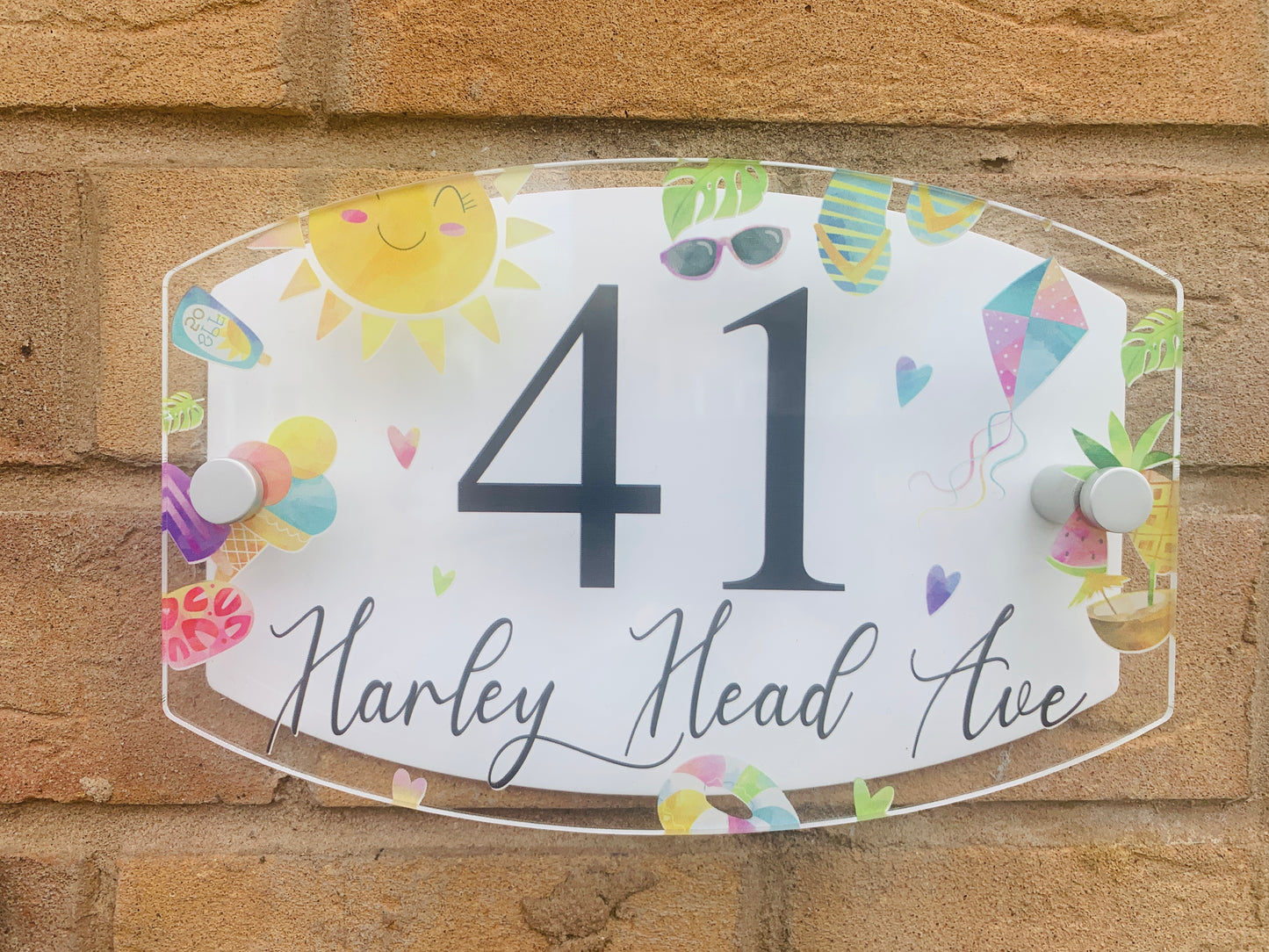 Summer door number plaque