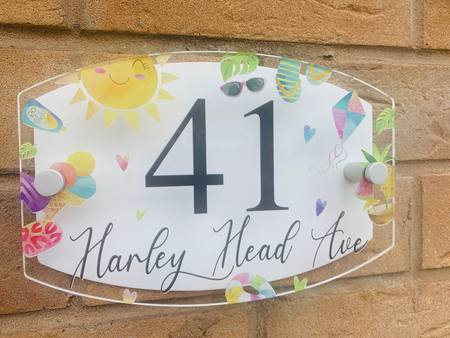 Summer door number plaque