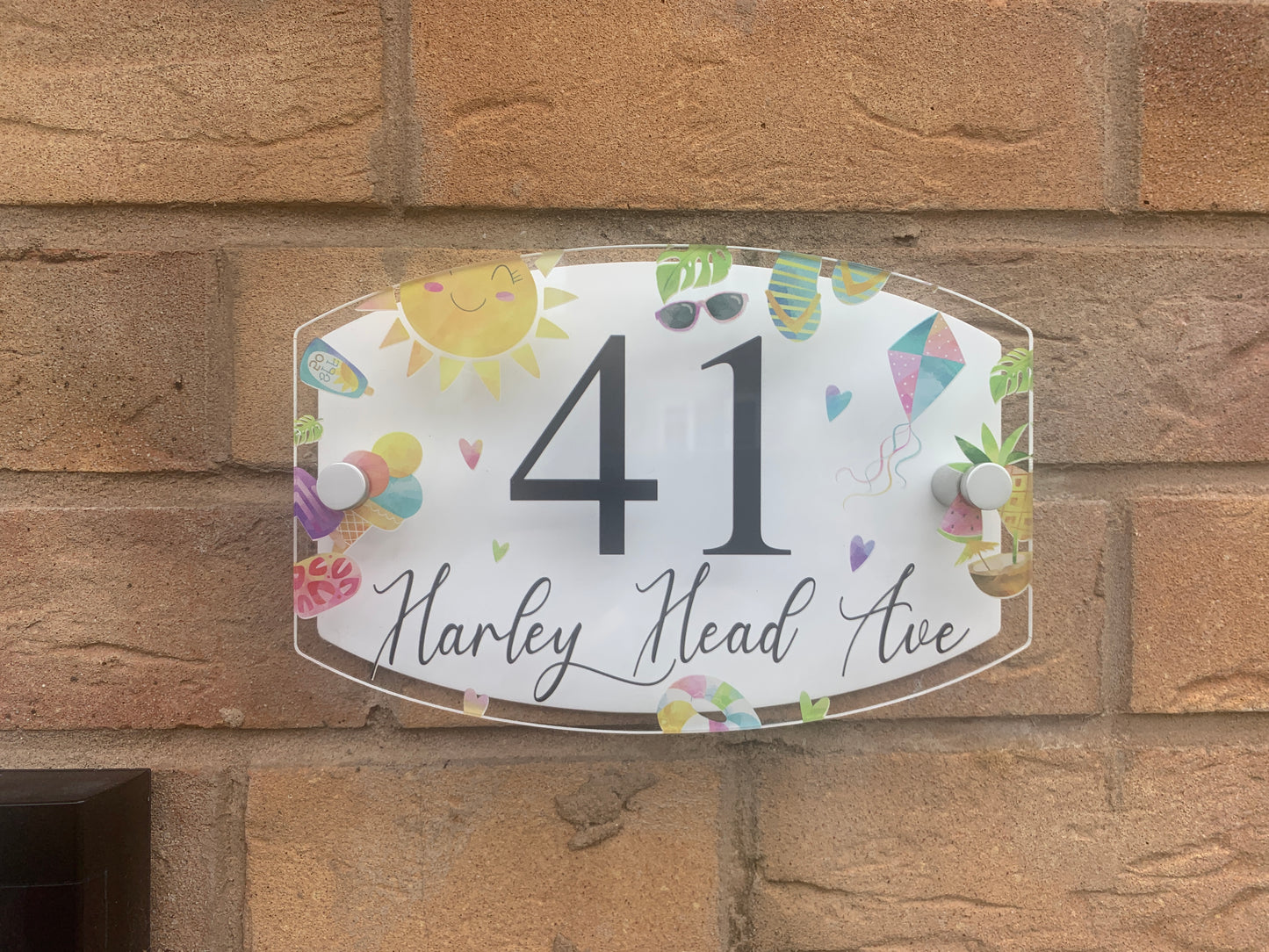 Summer door number plaque