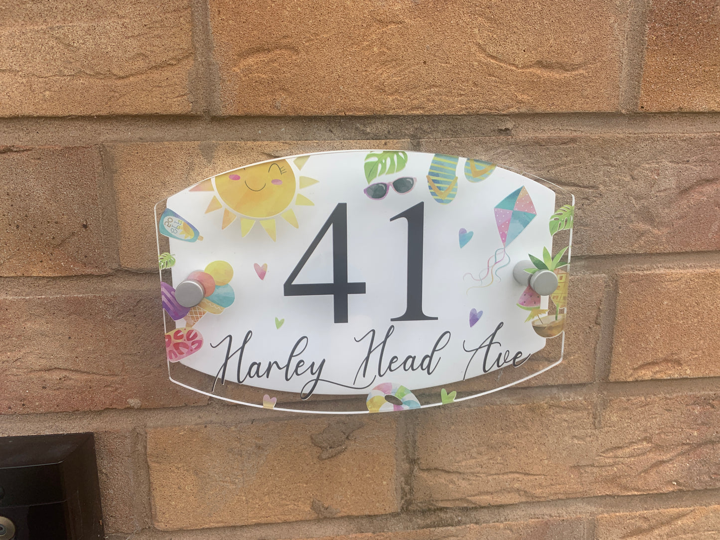 Summer door number plaque