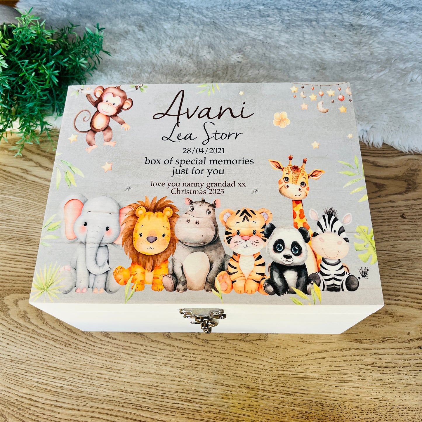 Safari animals keepsake box