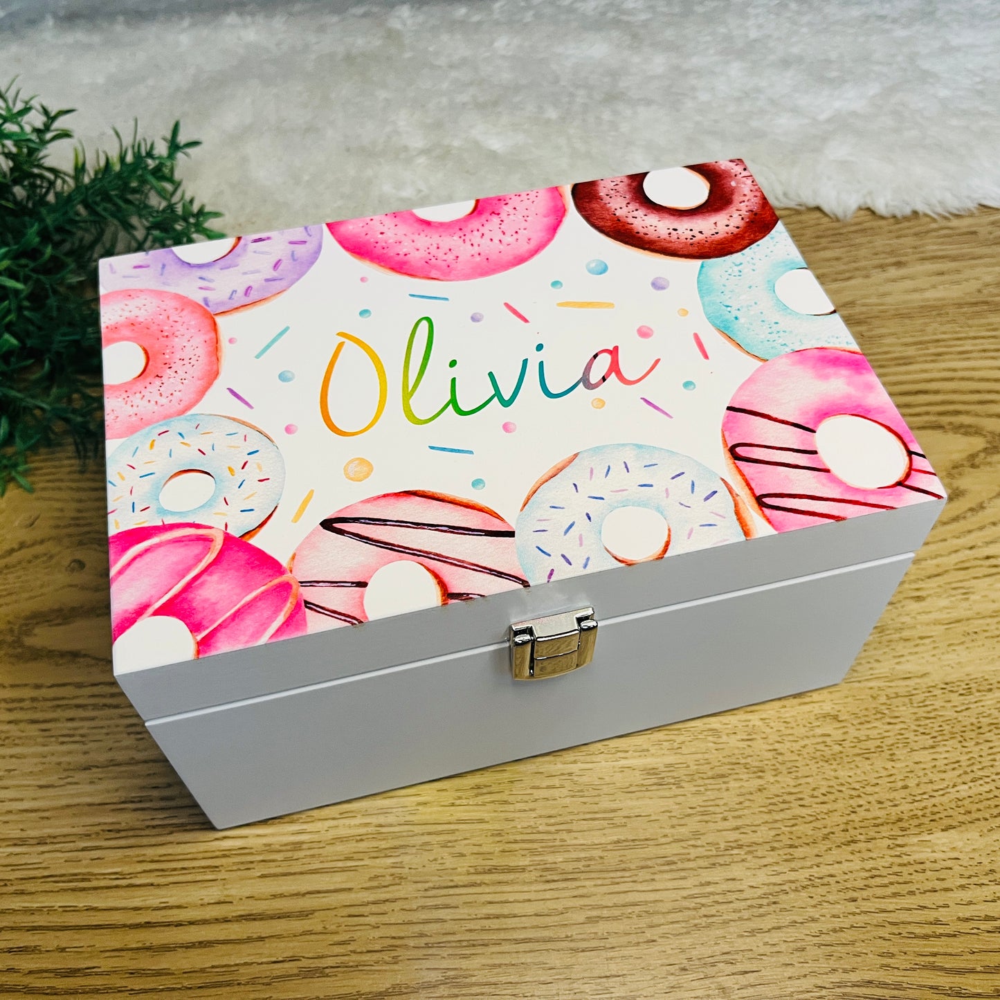 Donut luxury white jewellery box with mirror