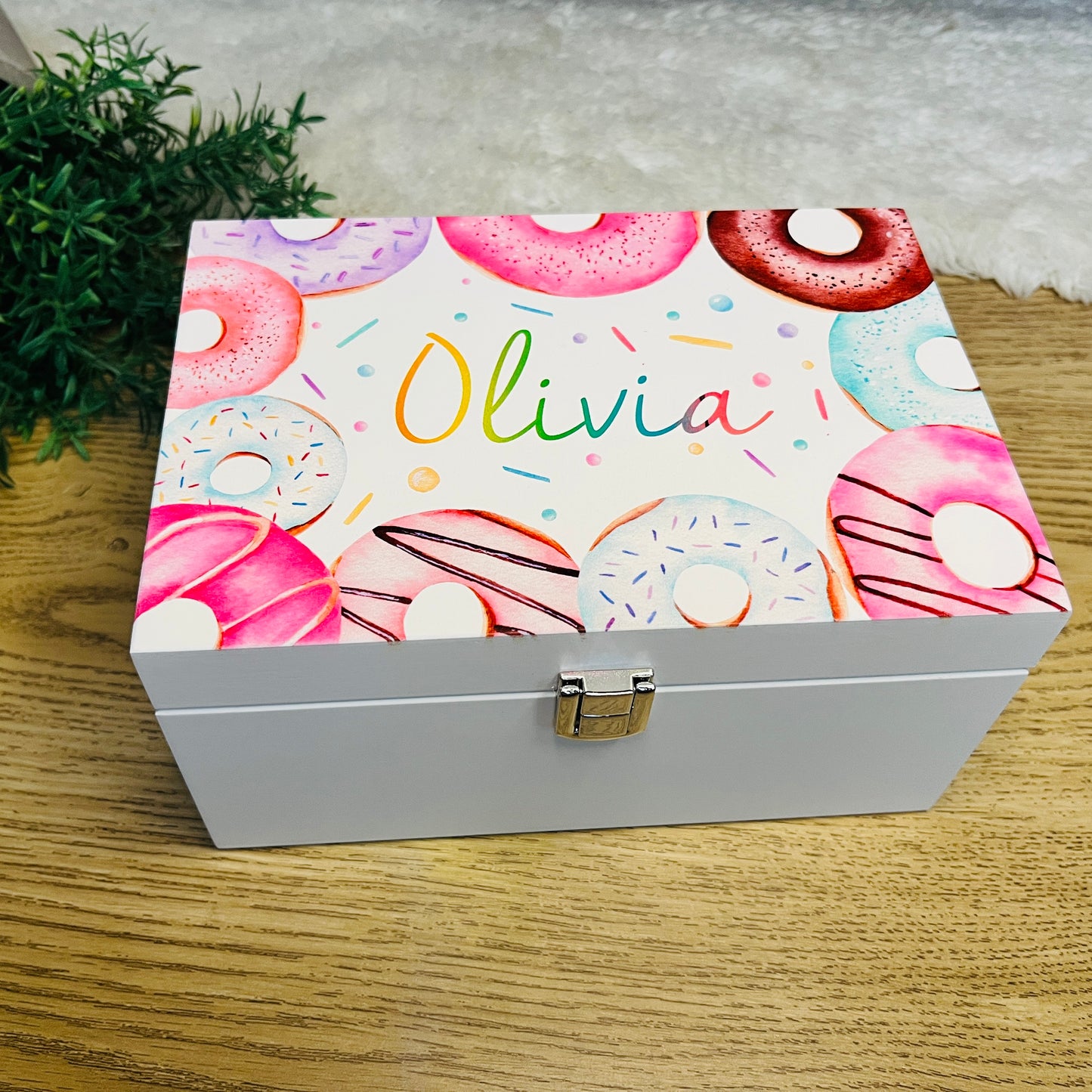 Donut luxury white jewellery box with mirror