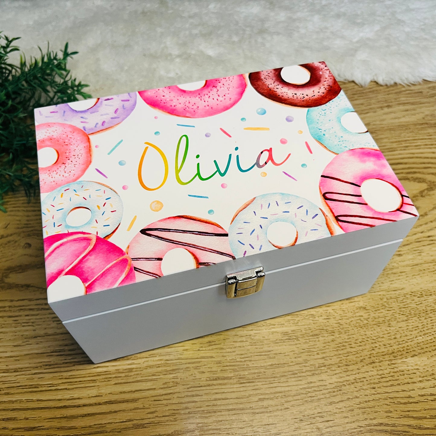 Donut luxury white jewellery box with mirror