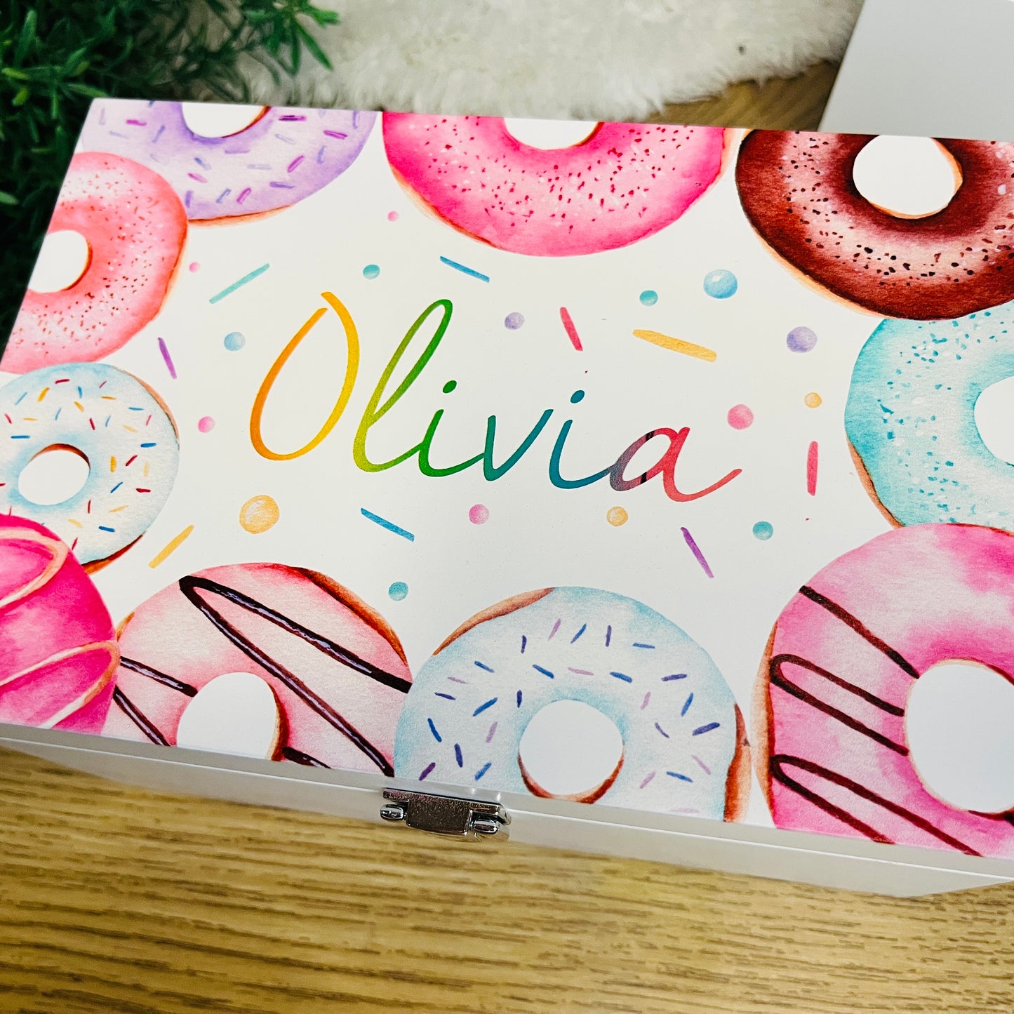 Donut luxury white jewellery box with mirror