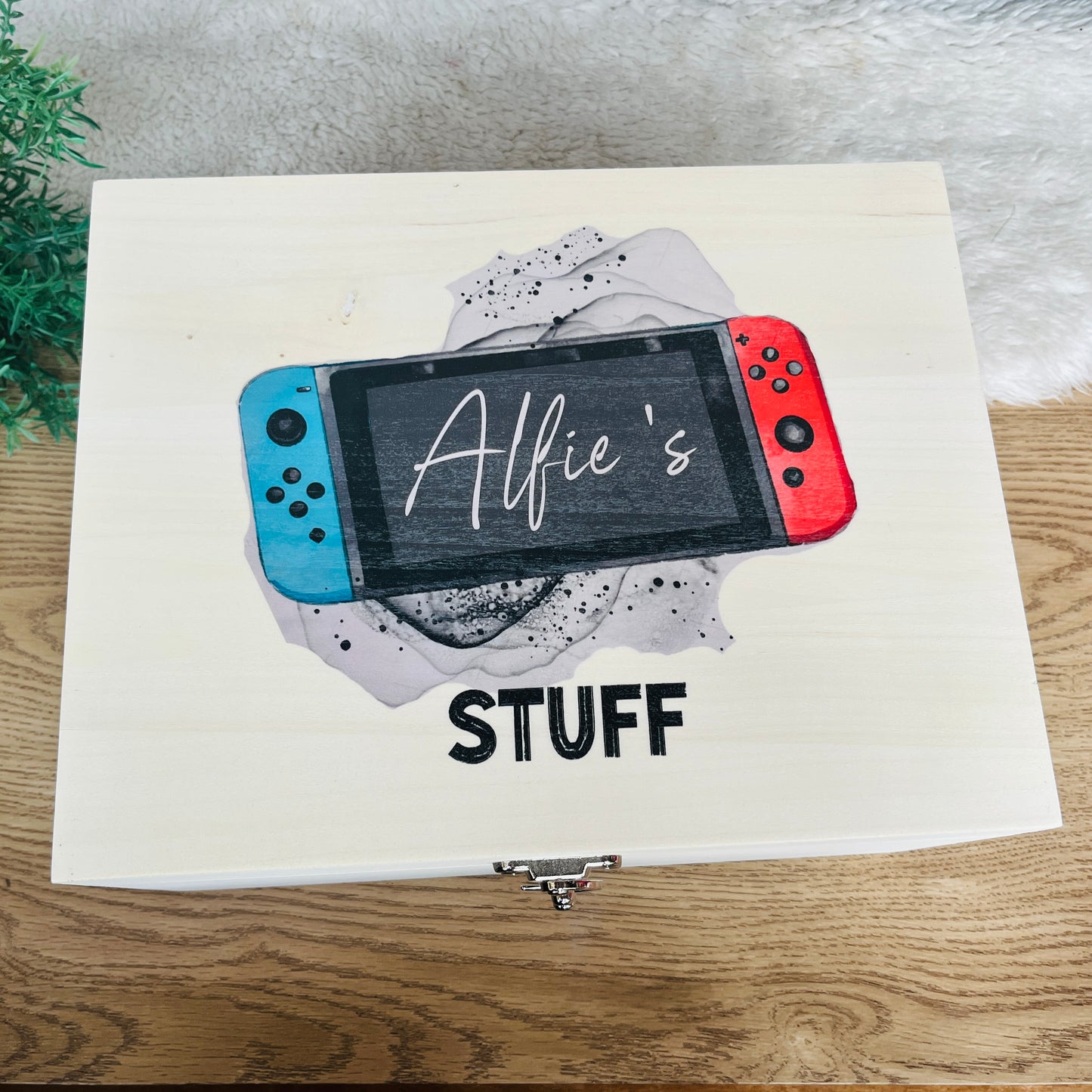 Gaming keepsake box