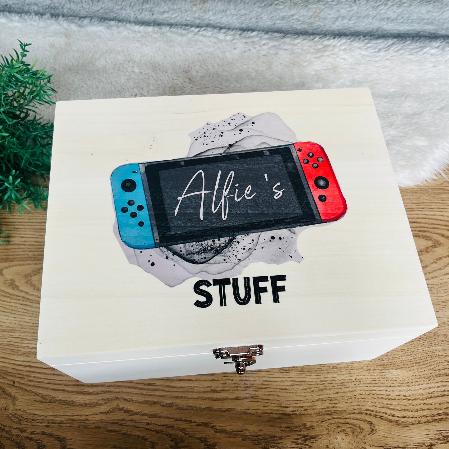 Gaming keepsake box