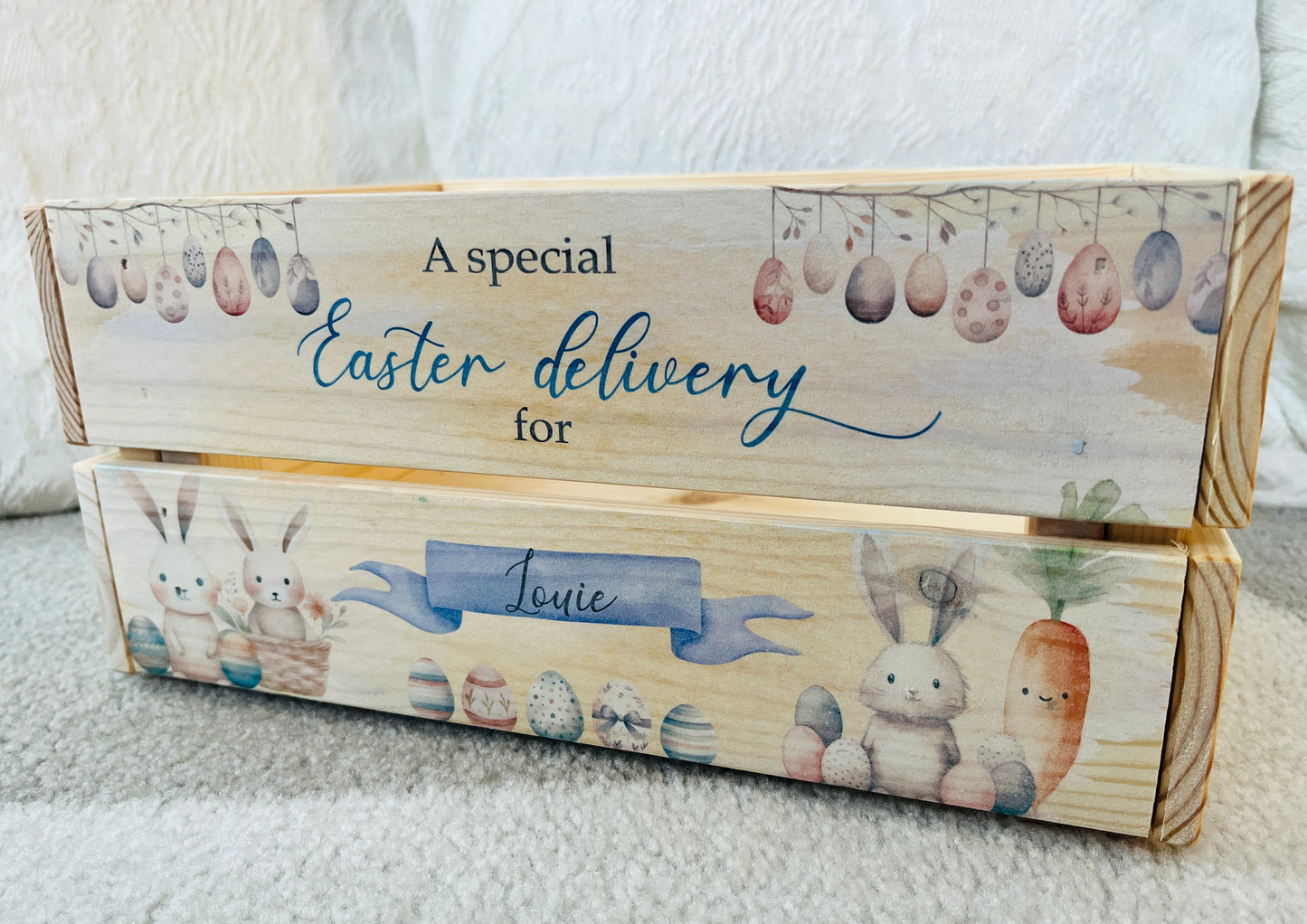 Cute rabbits Easter crate