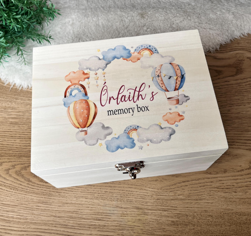 Hot air balloon wreaths keepsake box