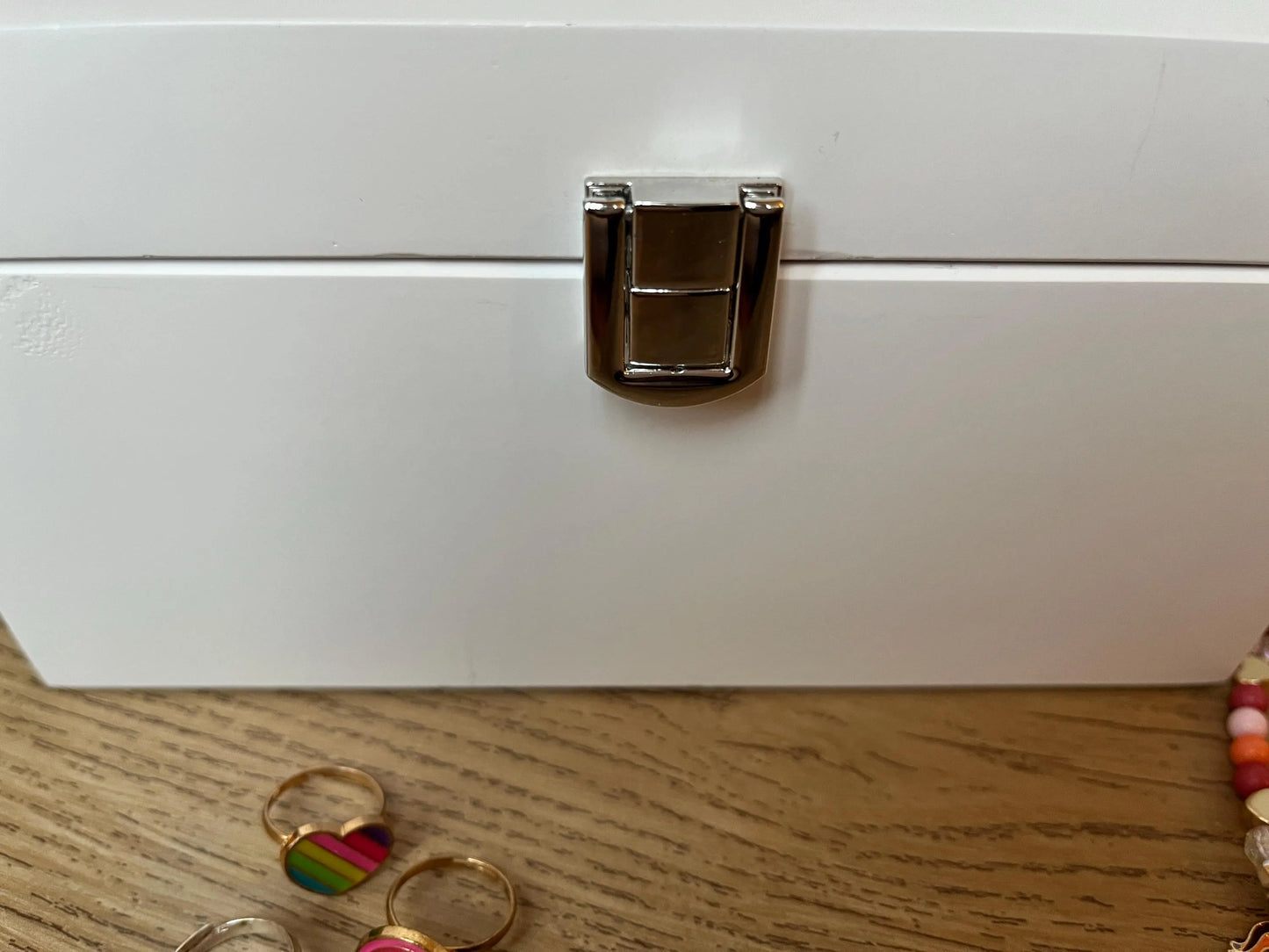 Rainbow luxury white jewellery box with mirror