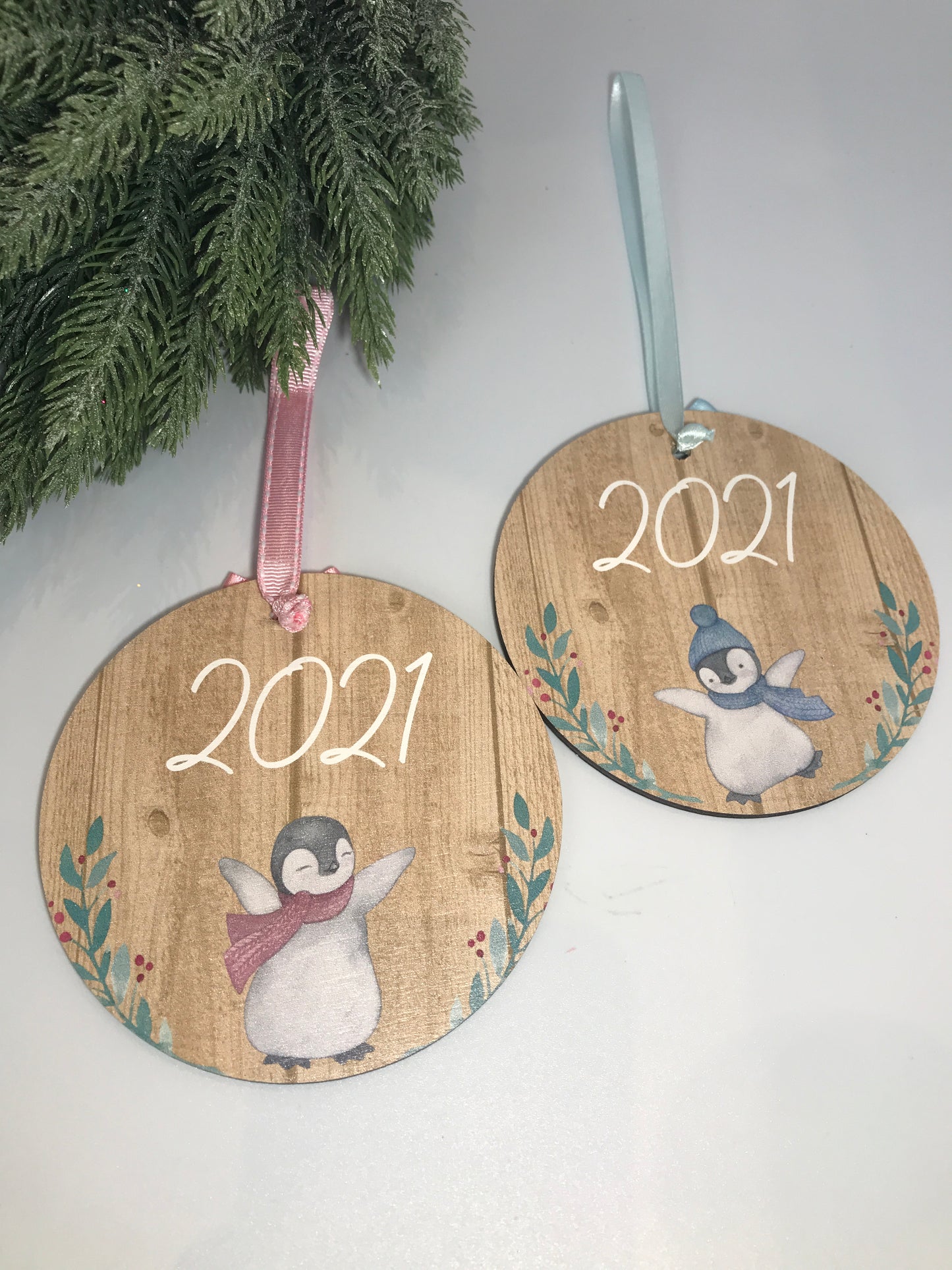 Hanging Tree Ornament Keepsake