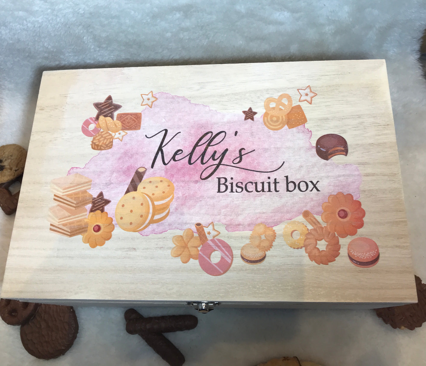 Biscuit box