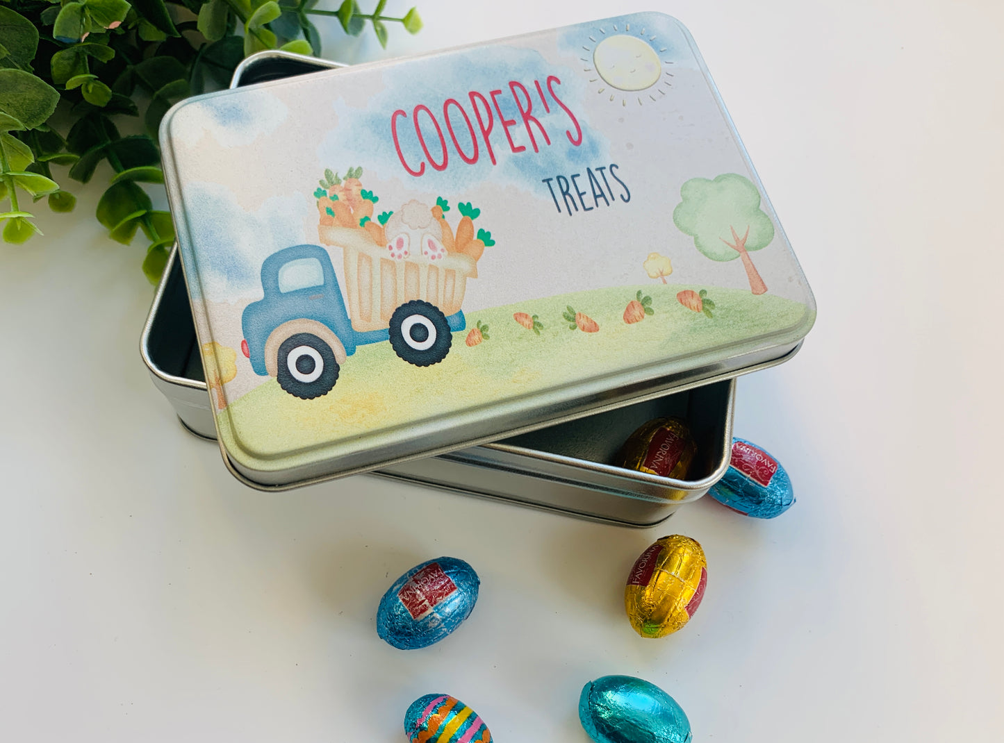 Tractor Easter keepsake tin