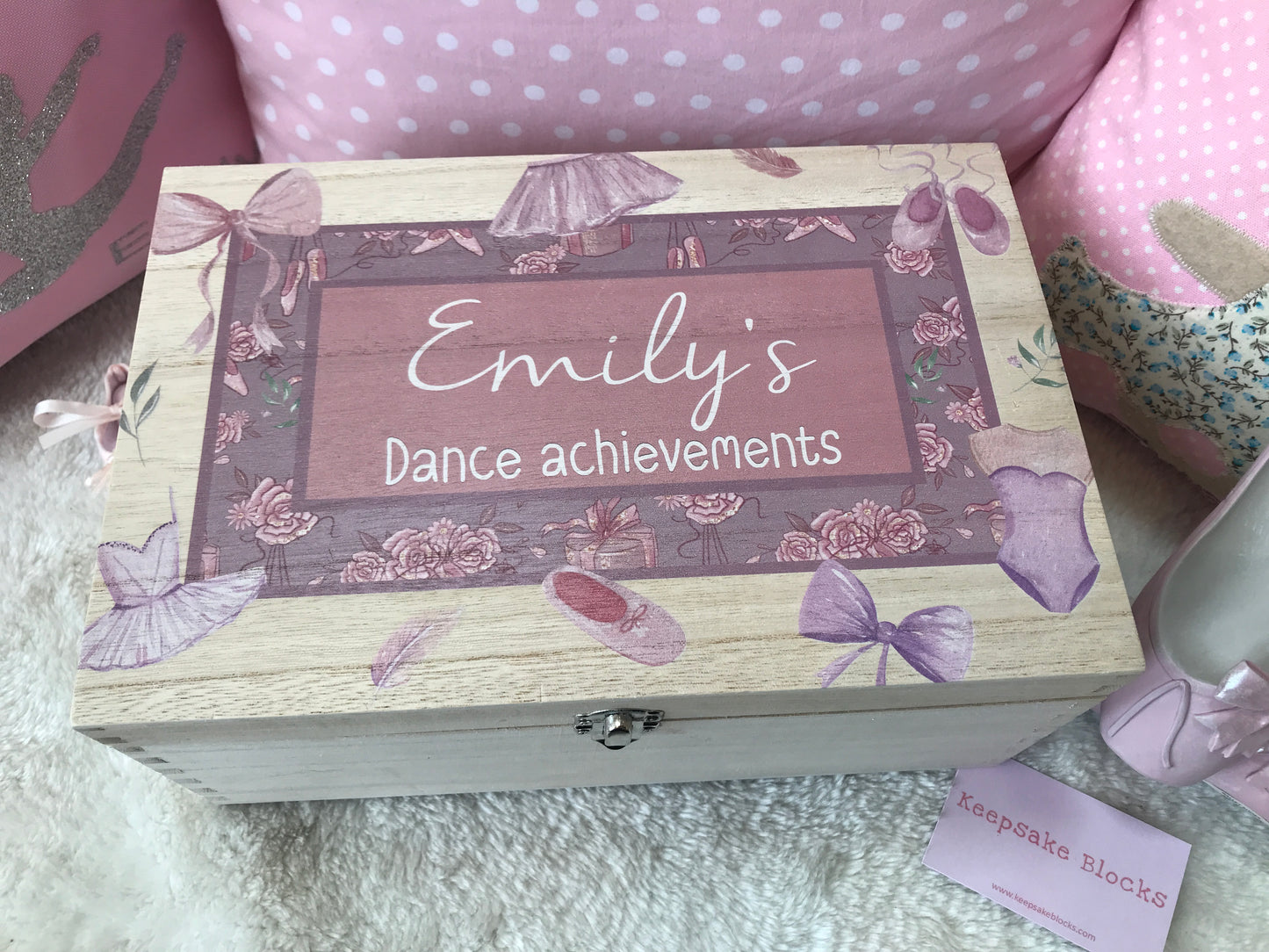 Dancing achievements memory box